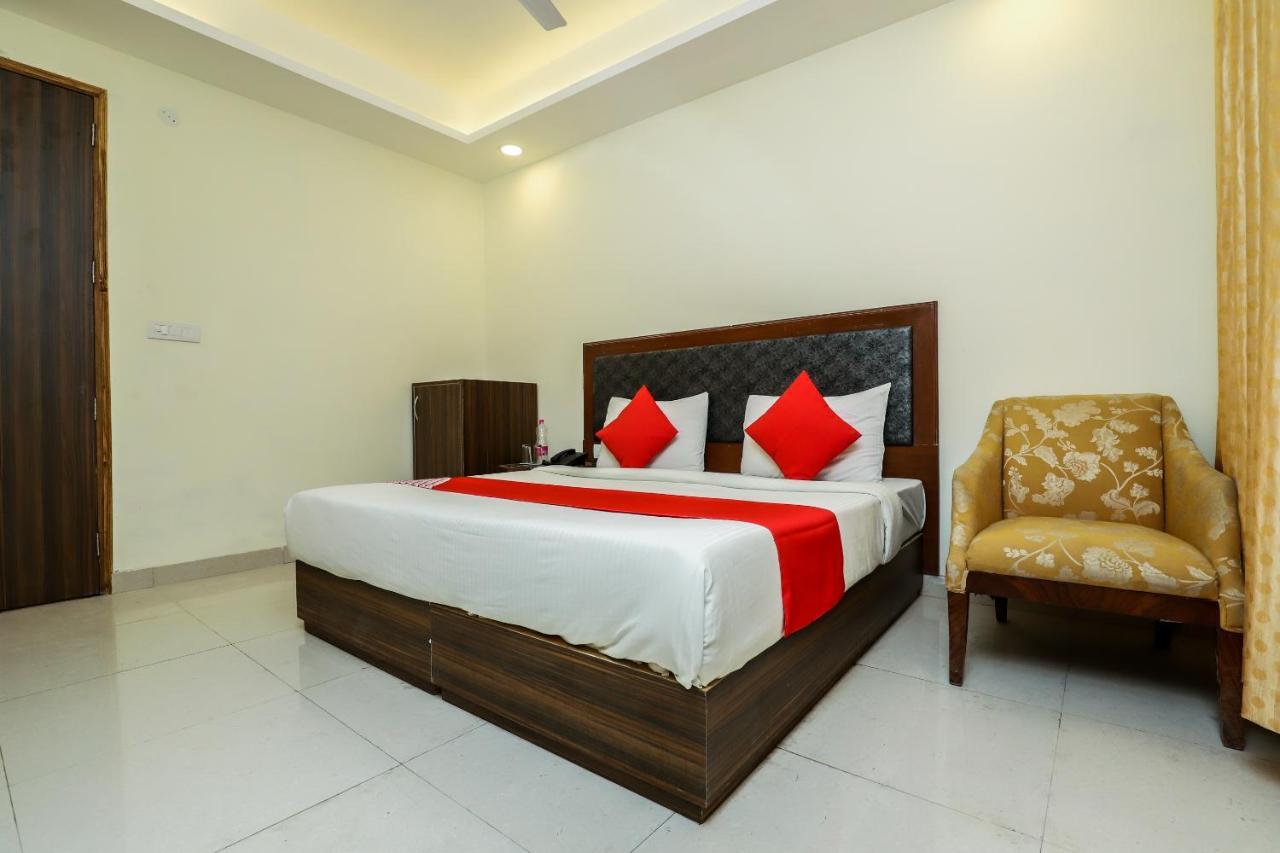 Hotel Moreton Igi Airport New Delhi Ngoại thất bức ảnh